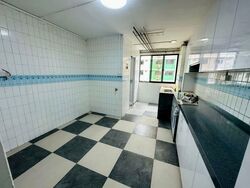 Blk 823 Jurong West Street 81 (Jurong West), HDB 5 Rooms #574028651